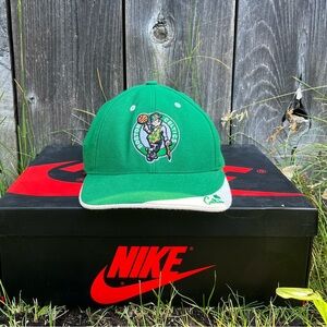Twin Enterprise Nba Green Boston Celtics adjustable Cap Hat